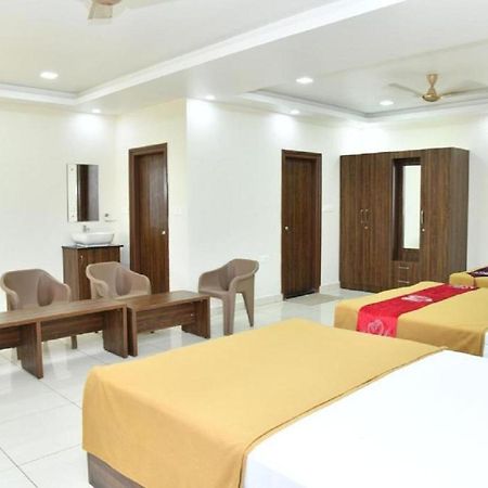 Ssr Residency Hotel Mandya Ngoại thất bức ảnh