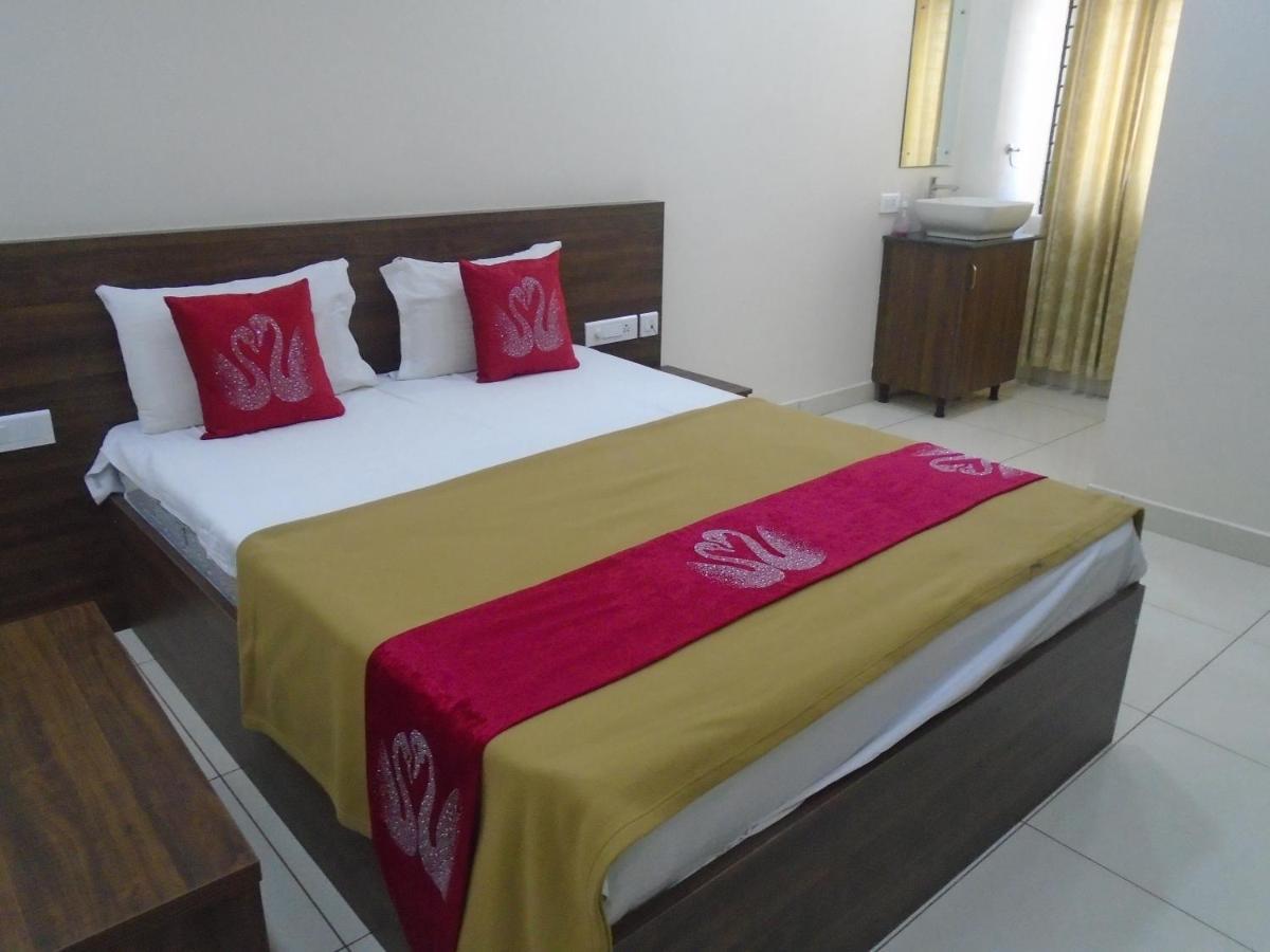 Ssr Residency Hotel Mandya Ngoại thất bức ảnh