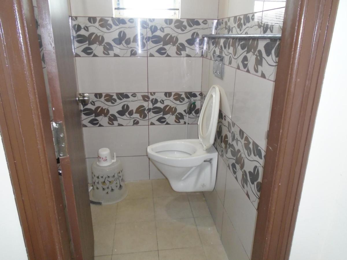 Ssr Residency Hotel Mandya Ngoại thất bức ảnh